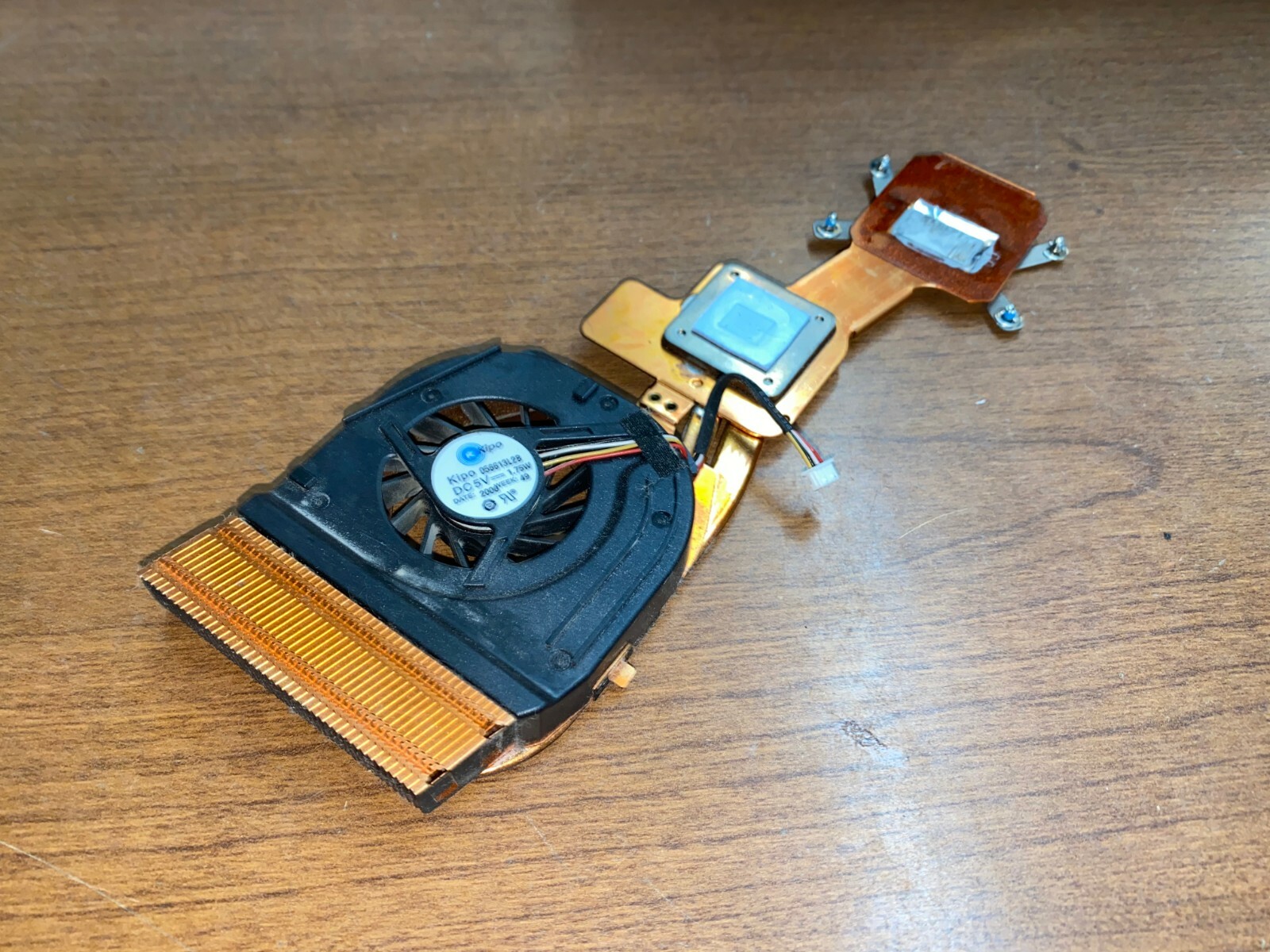 GENUINE GATEWAY MT6452 SERIES HEATSINK / CPU COOLING FAN 3HMATATA243