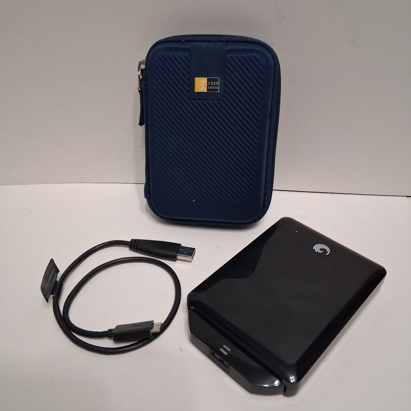 Seagate FreeAgent GoFlex 1TB External Hard Drive - With Case - Tested