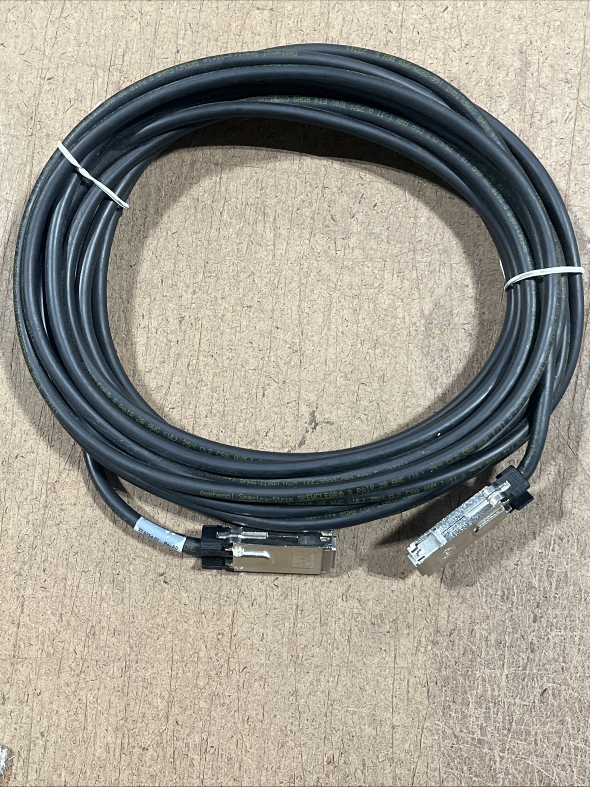 Amphenol, Spectra-Strip, SkewClear 8 Pair, 28 AWG, Network Cable, New