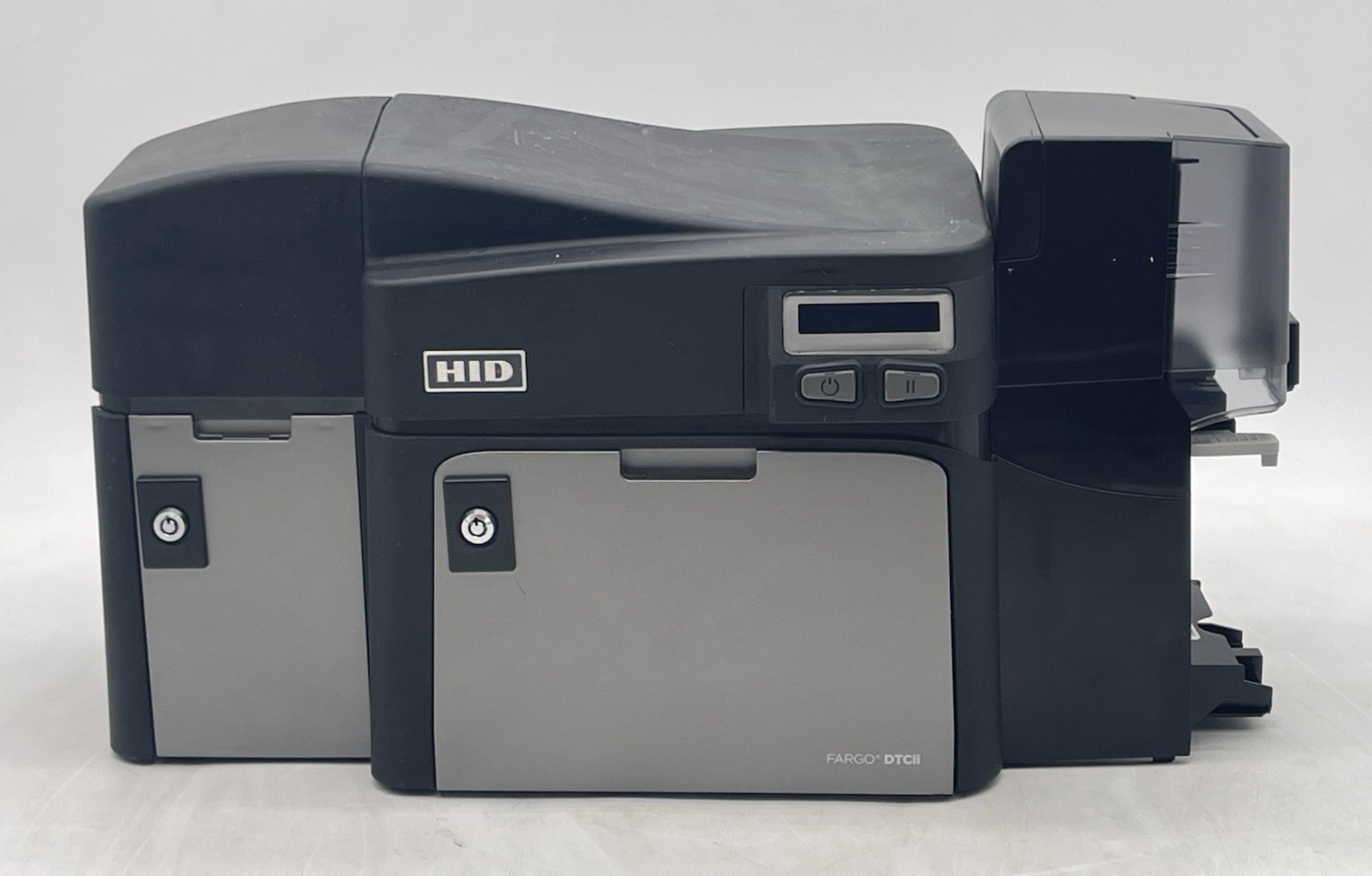 FARGO DTC4250e DTCii Card Printer (No Key) *FOR PARTS*