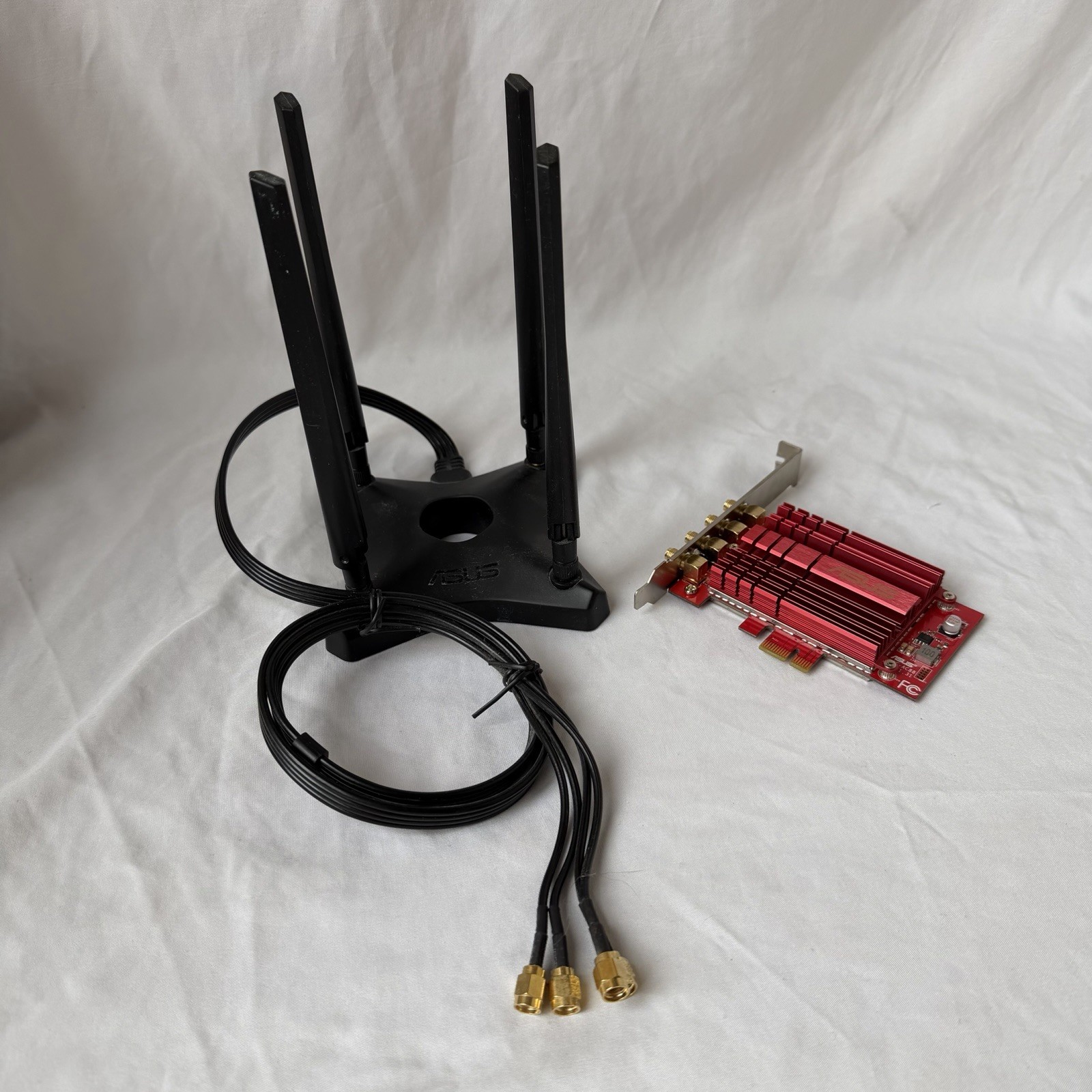 ASUS PCE-AC88 AC3100 PCI-E WiFi Adapter Card + 4 Antenna Base