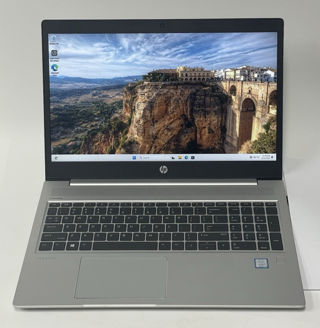HP ProBook 450 G6 i7-8565U @1.80GHz | 128GB SSD  | 8GB RAM | Win 11 Pro - READ