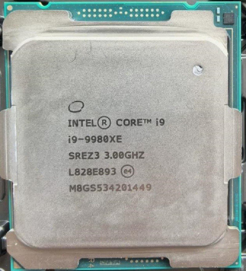 Intel Core i9-9980XE 3.0GHz (Turbo 4.50GHz) SREZ3 LGA-2066 Desktop CPU Processor