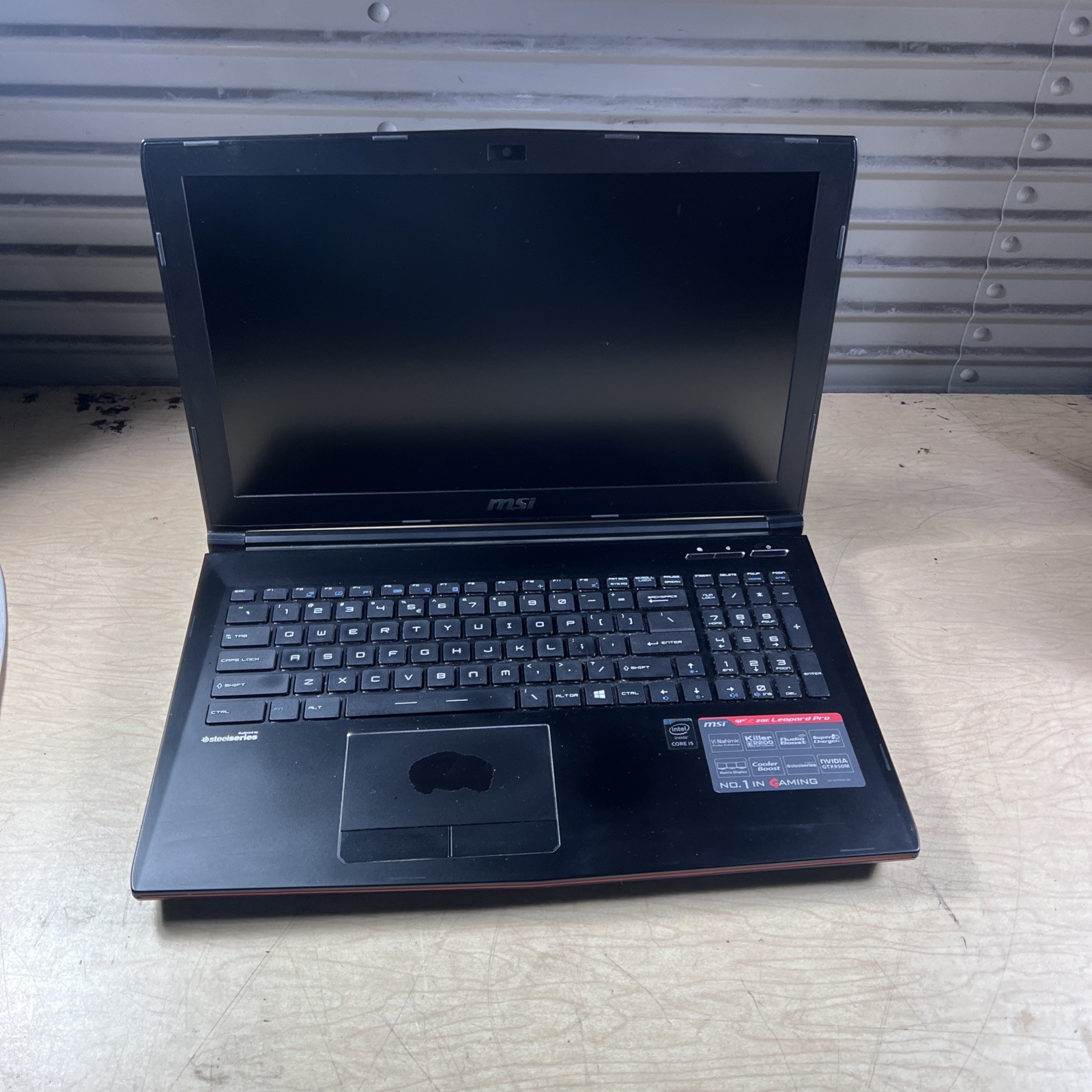 MSI GP62 2QE LEOPARD PRO I5 8GB RAM **UNTESTED **NO HD/ NO CADDIE/ NO OS