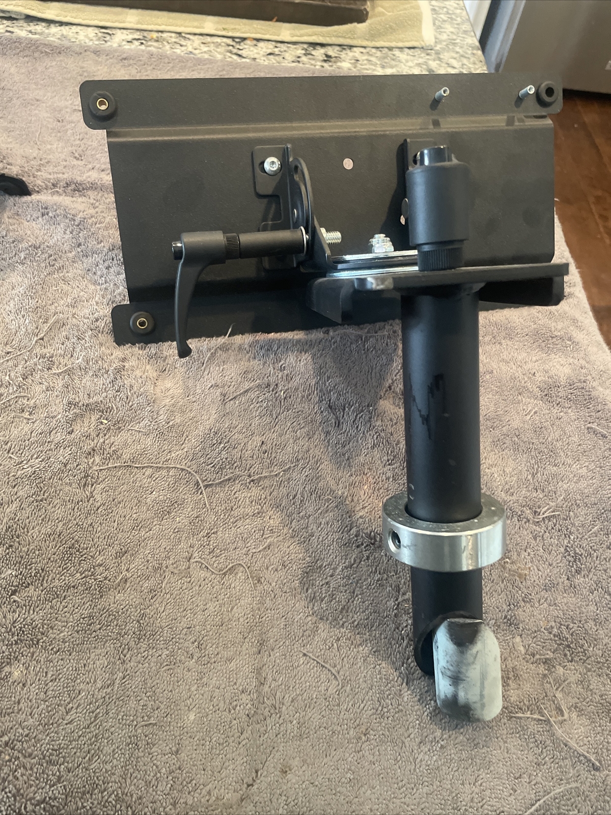 Gamber Johnson DS UPPER mount with 8” depth and Arm With Adj. Mounting Plate