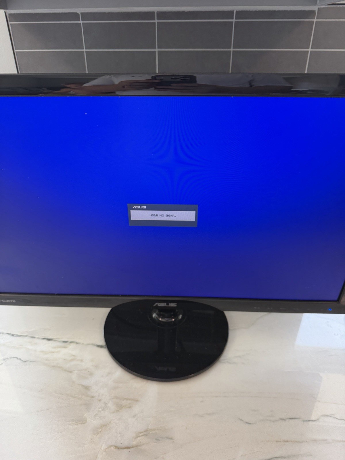 ASUS Version VS228HP LED LCD Monitor | 21.5" | Wall Mountable | Good Condition