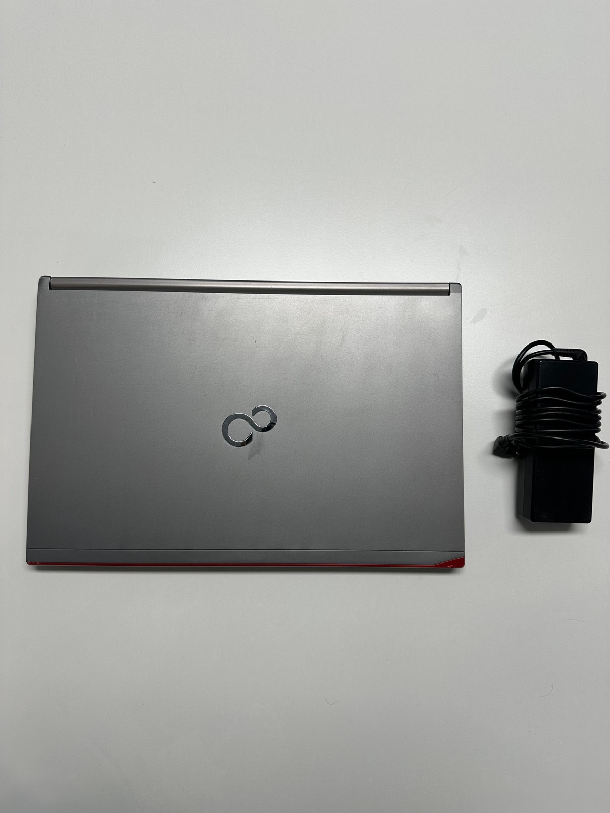 Fujitsu Lifebook E754 - Good