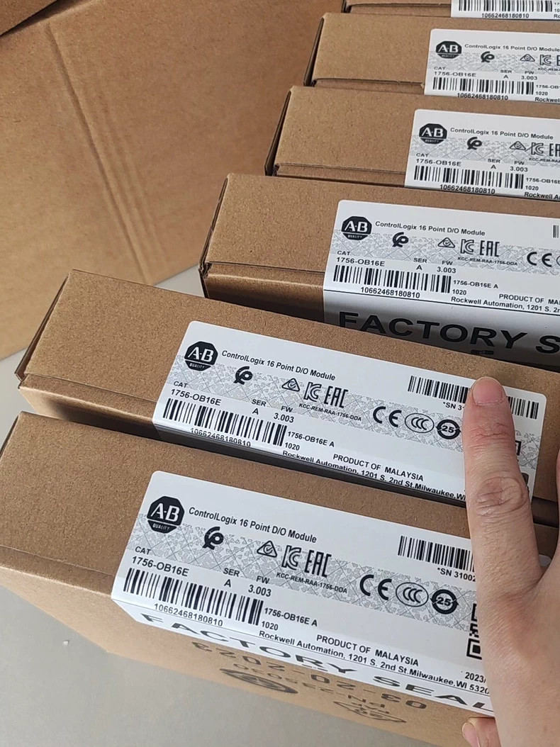 1 Pcs Brand New For 1756-OB16E/ A ControlLogix 16 Point D/O Module
