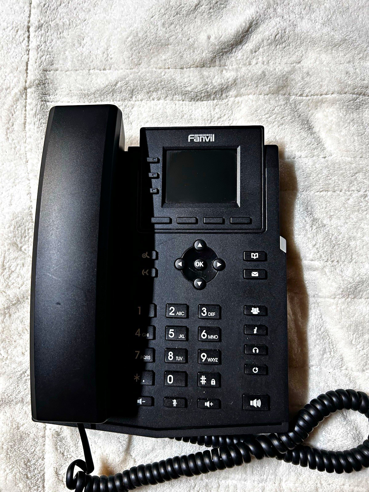 Fanvil X303W IP Phone VoIP 4-Line Power Over Ethernet PoE RJ-45 Black