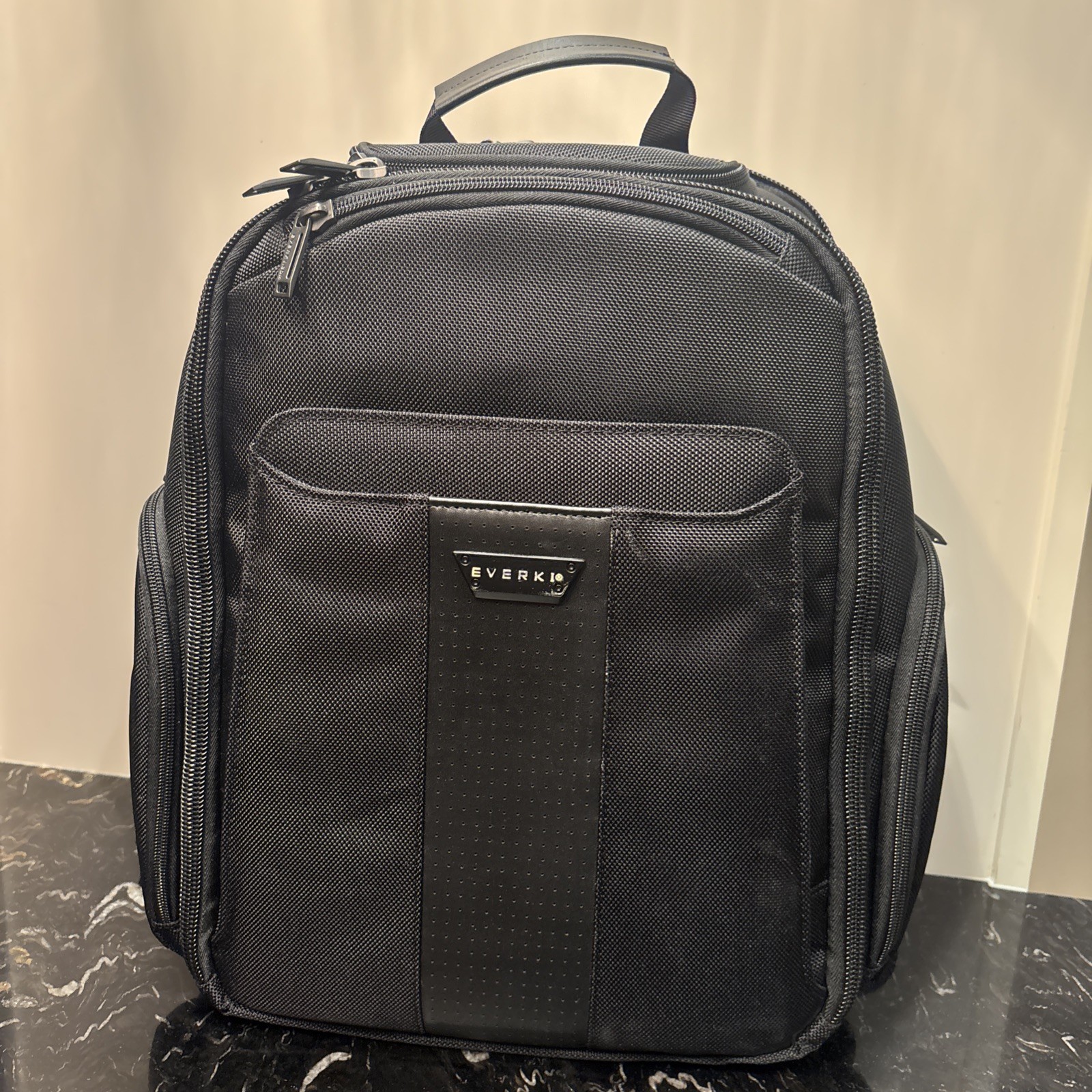 Everki Versa Premium Laptop Computer Business Travel Backpack