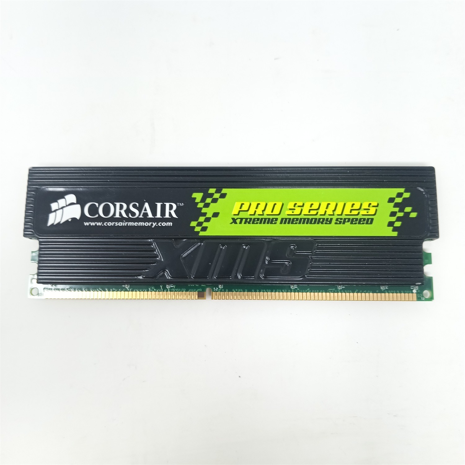 Corsair XMS Pro 1GB DDR-400 PC3200 Desktop RAM CMX1024-3200PRO LED