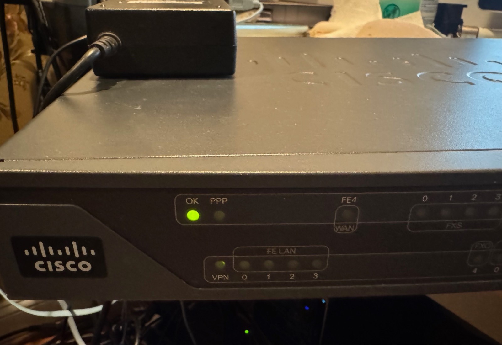 Cisco C881SRST-K9 V02 with power supply TESTED 154-3.M10