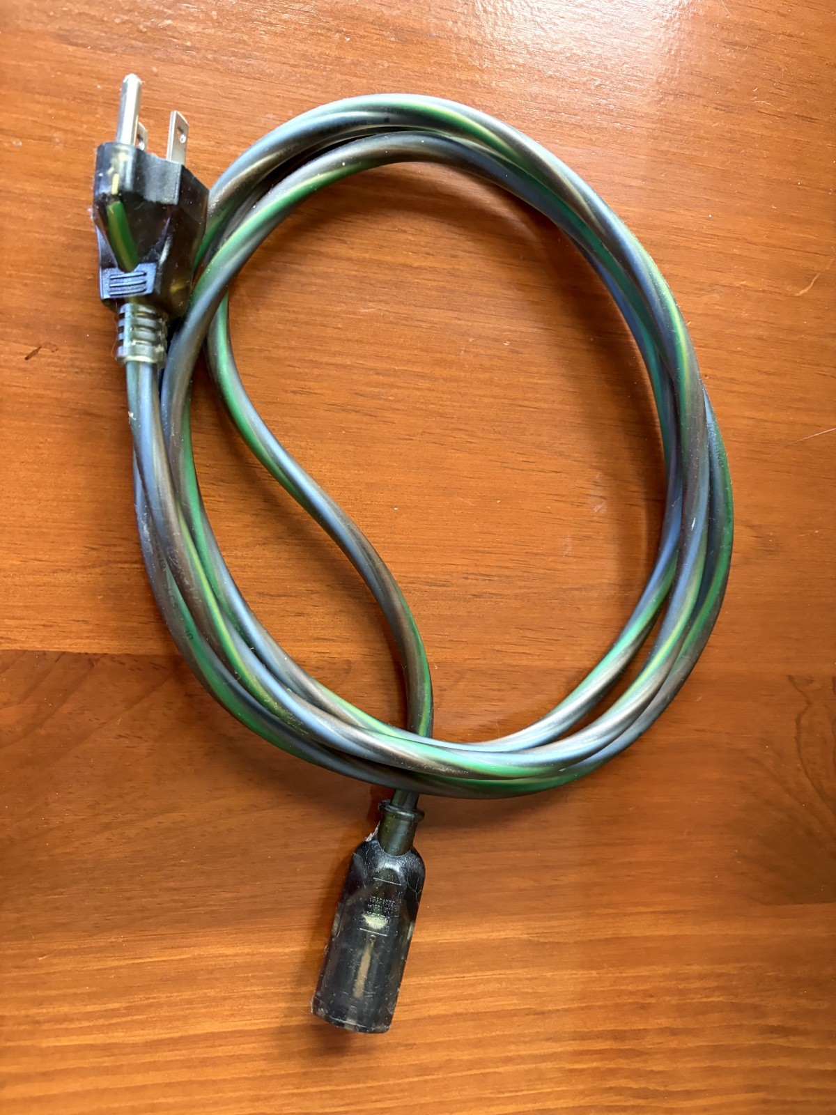 VTG Genuine OEM Apple PowerMac / G5 Green Transparent Power Cord 6ft
