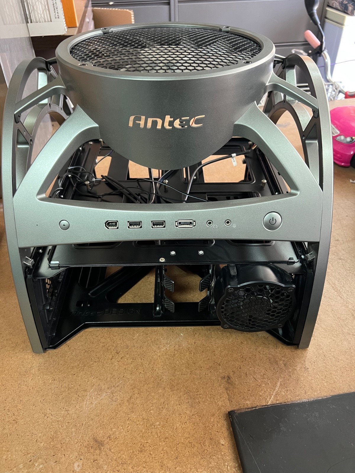 Antec Skeleton - Open Air  Computer Case - Used
