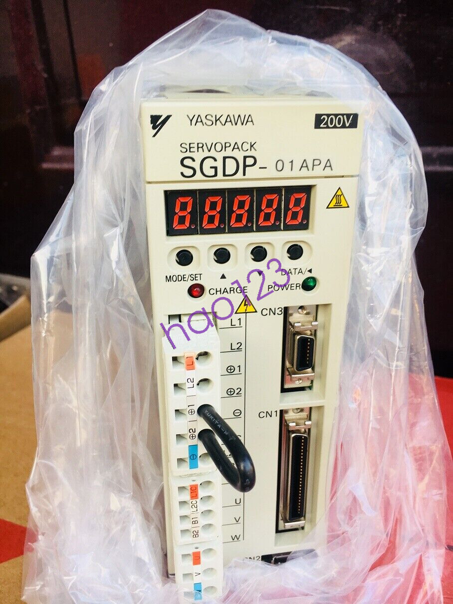 NEW ORIGINAL YASKAWA AC SERVO DRIVER SGDP-01APA SGDP01APA DHL/FedEx