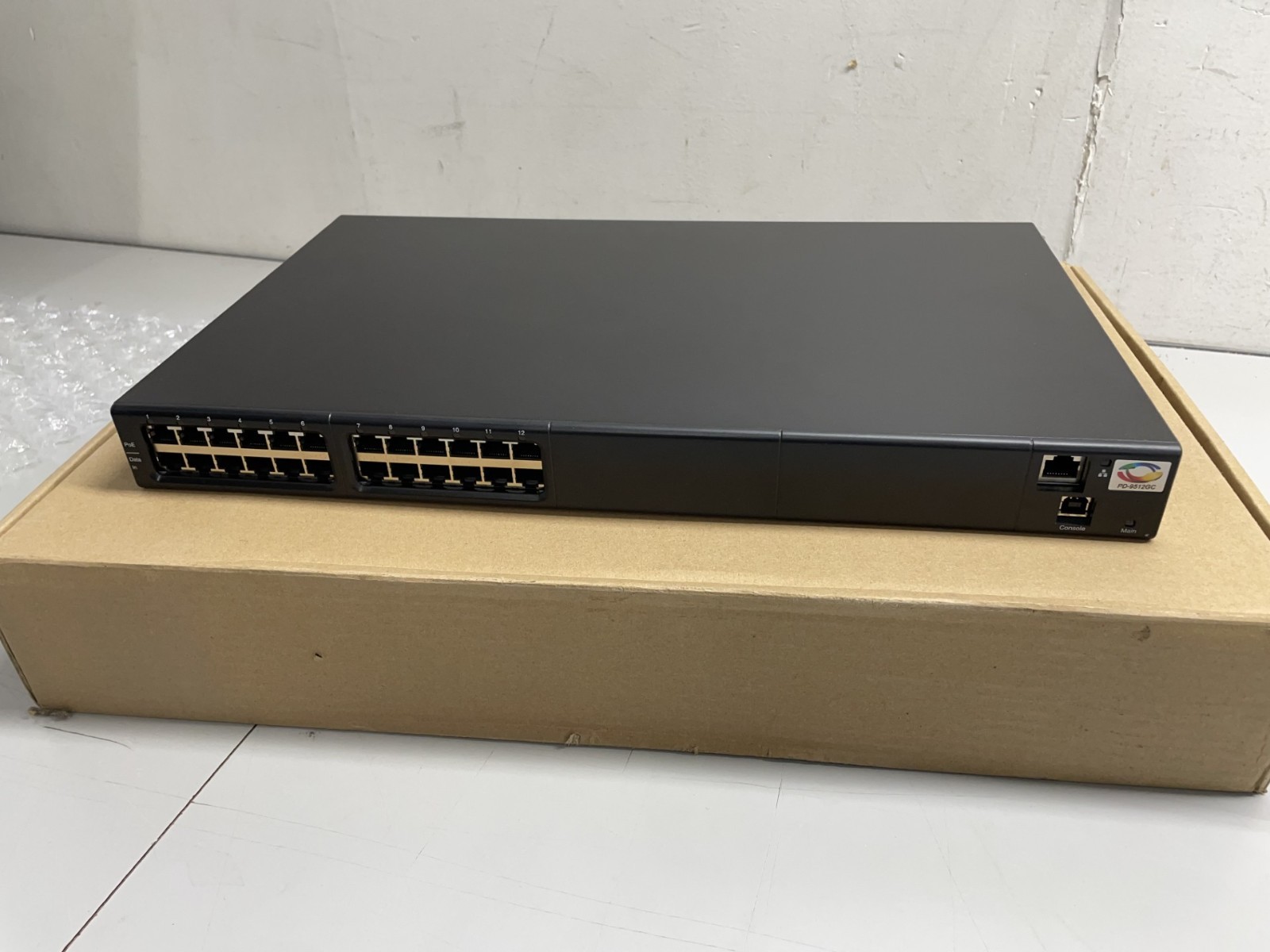 Microsemi PD-9512GC/AC 12-Port Remote PoE IEEE 802.3bt-Compliant 60W Midspan