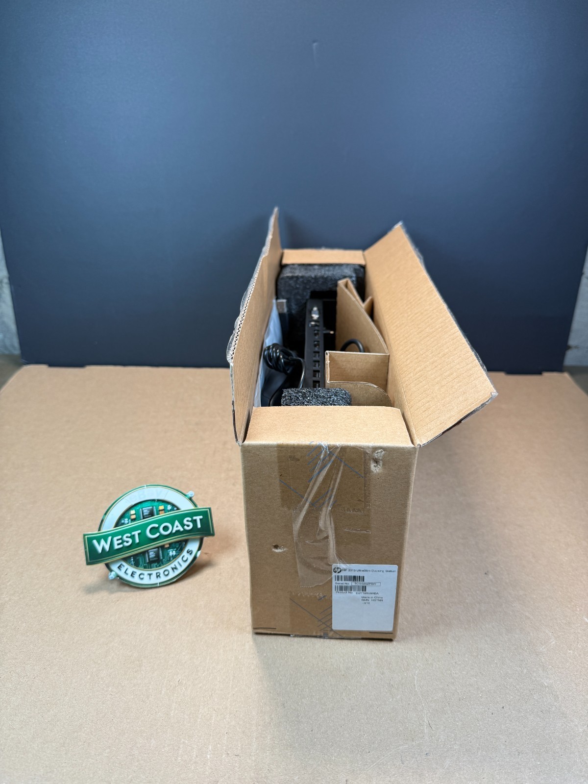 NEW HP 2013 UltraSlim Docking Station w/ 65W Adapter HSTNN-IX10 FREE SH