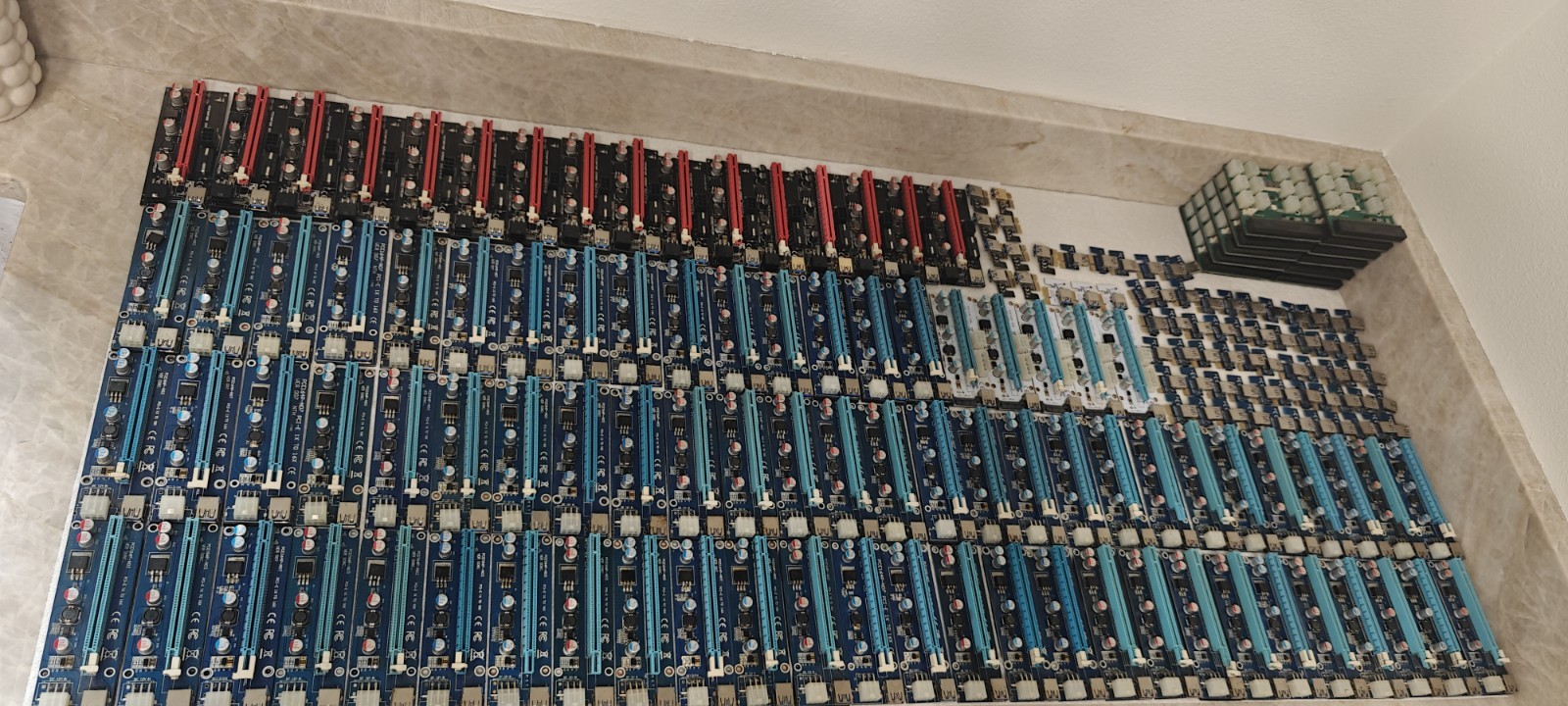 Bulk GPU Mining Server Lot 91x PCIe Risers 11x HP PSU Breakout Board Cables Lot