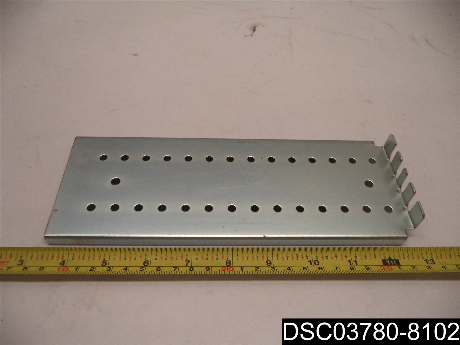 Qty= 2: GENERAL DEVICES CHASSIS TRAK TELESCOPING SLIDES VENT RAK B-308