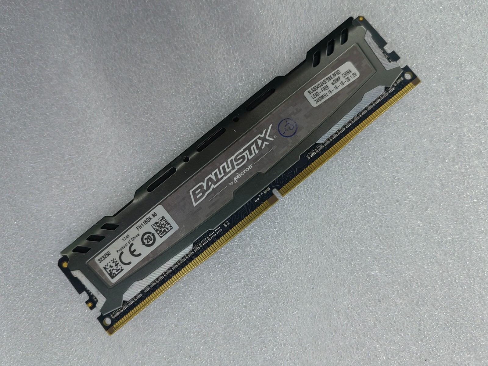 Crucial 8GB Desktop DIMM RAM DDR4 3200MHz 3000MHz 2666MHz 2400MHz Ballistix 288p
