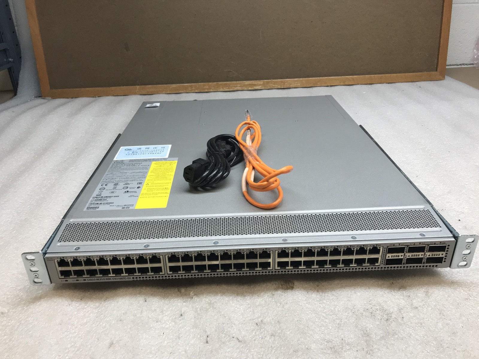 Cisco Nexus N9K-C93108TC-EX Data Center Switch - Tested w/ rack ears