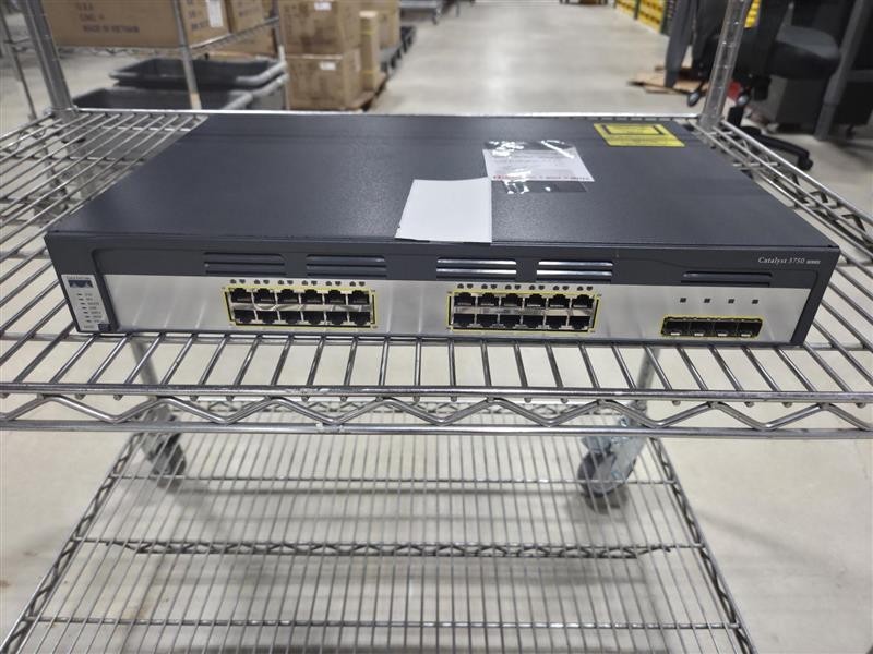 Cisco  Catalyst (WS-C3750G-24TS-S) 24-Ports Rack-Mountable Switch Managed...