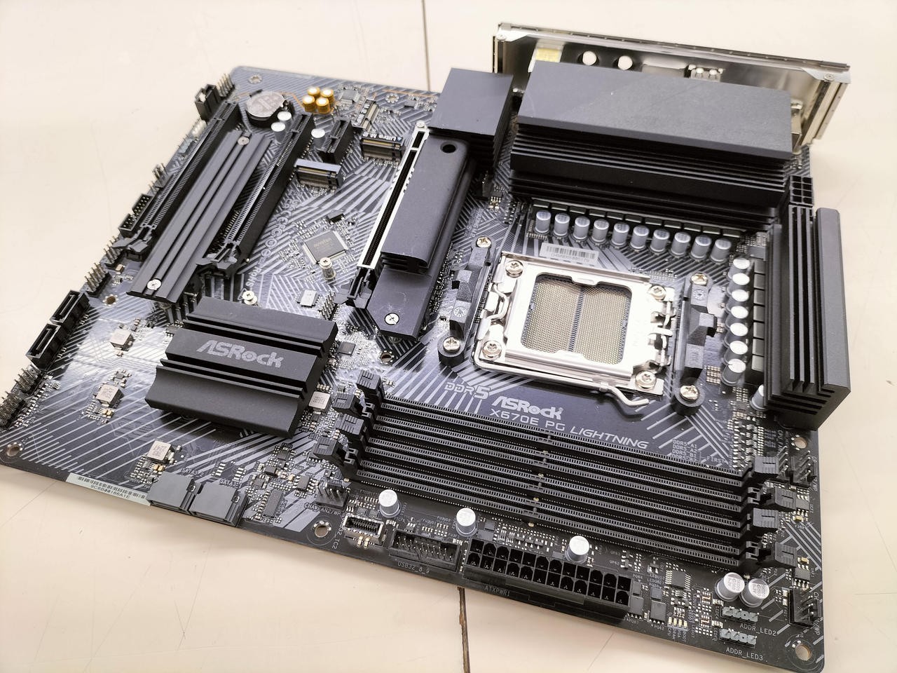 ASROCK X670E PG LIGHTING Motherboard