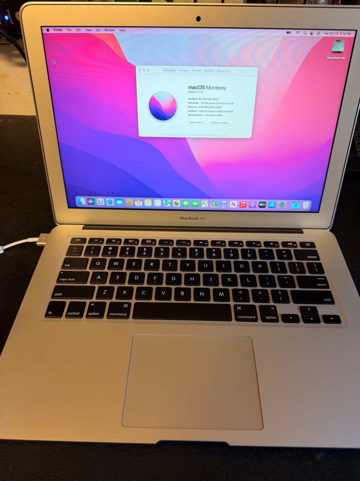 Apple MacBook Air 13.3" (128GB SSD, Intel Core i5 5th Gen., 1.80 GHz, 8GB)...