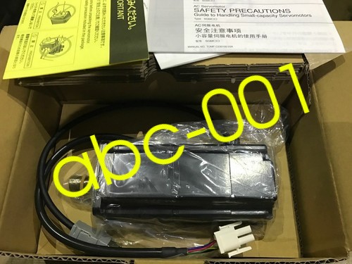 1pc YASKAWA Ac  Servo Motor  SGMAH-02A1F61 New In Box Expedited Shipping