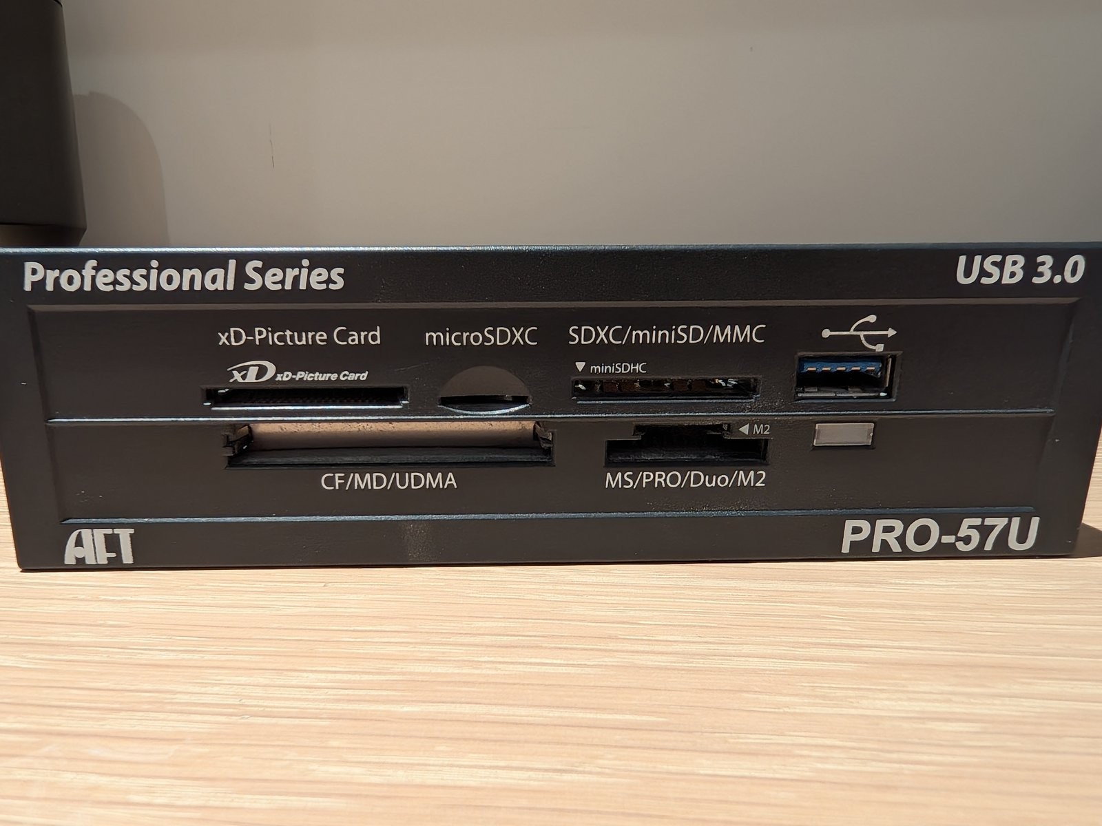 PRO-57U Internal 5.25 Multi Card Reader USB 3.0 CompactFlash xD Memory Stick SD