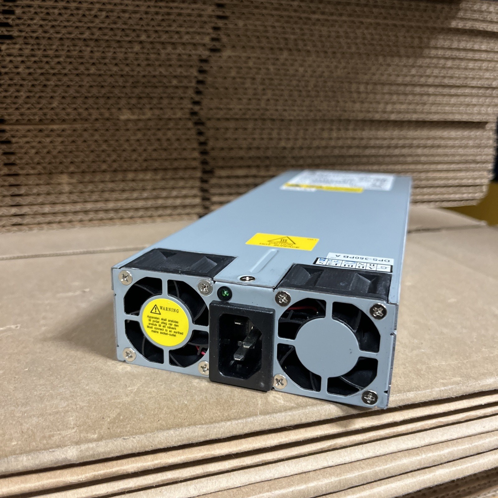 DELTA DPS-350PB A 350W PRIMERGY RX200 Server Power Supply P/N: A72233-008