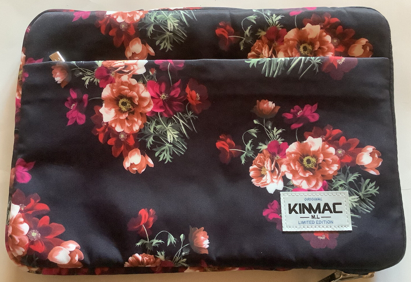 Kinmac M.L. Limited Edition Laptop Case Bag Zip Closure Floral Design Up to 13"