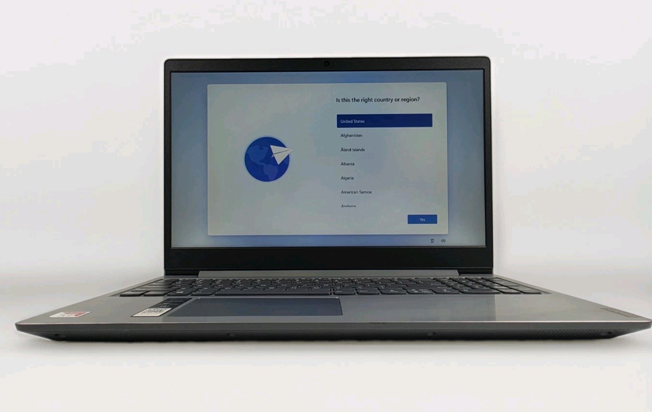 Lenovo Ideapad S145-15AST AMD A9-9425 Radeon R5 LAPTOP 8GB 1TB HD WINDOWS 11