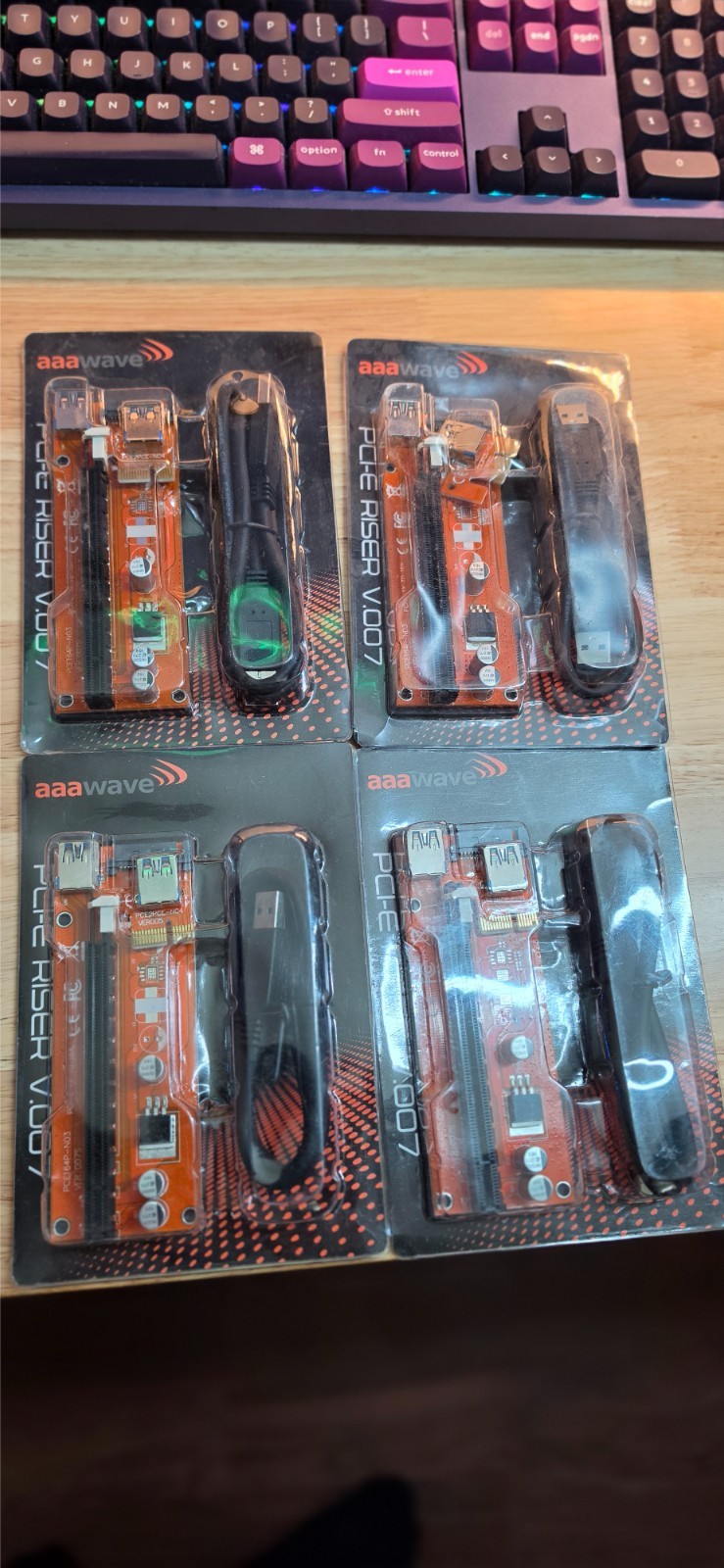4x AAAWave PCI-E Riser Card Version 007