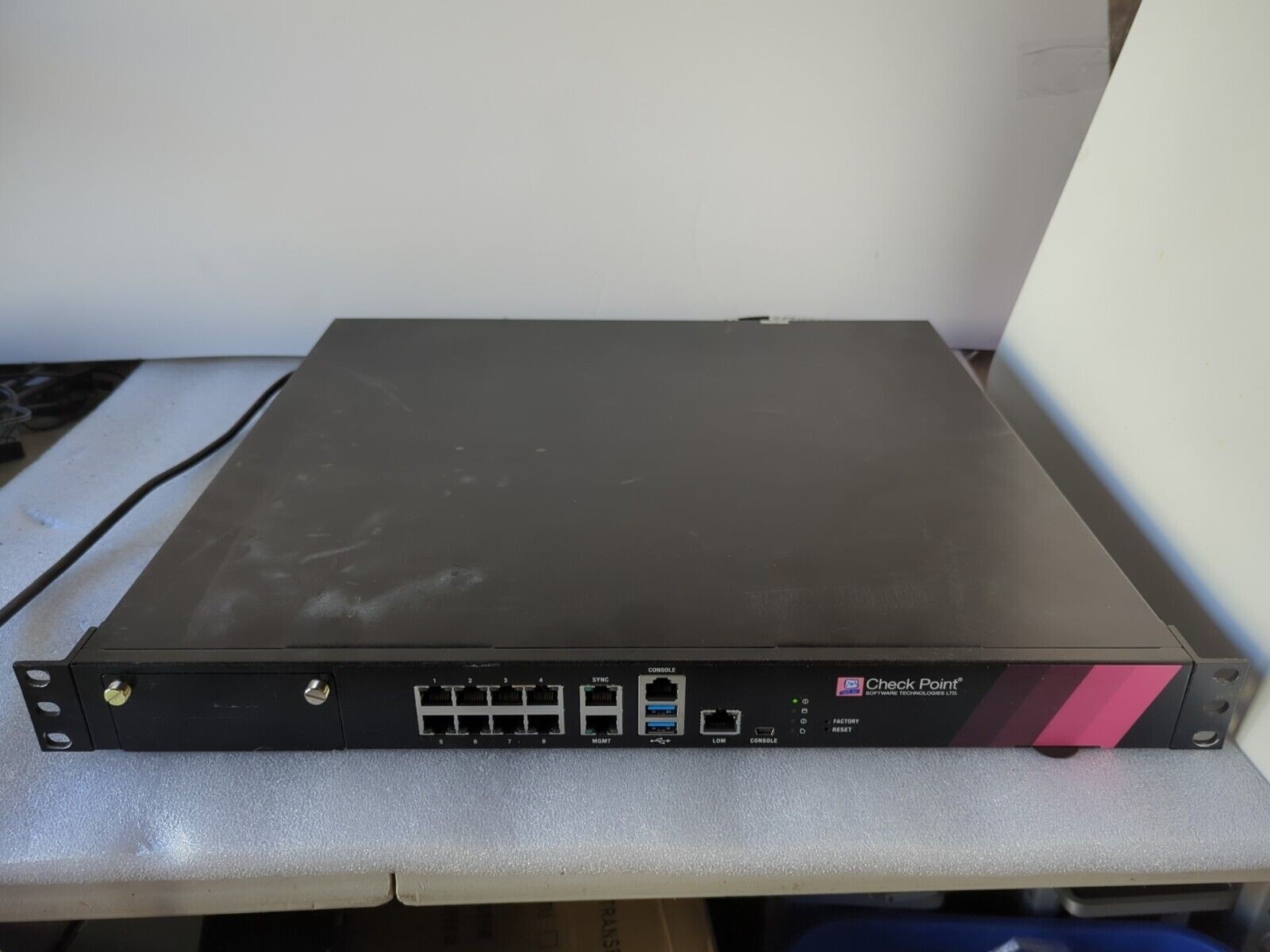 CheckPoint PL-10 10-Port Security Firewall Appliance