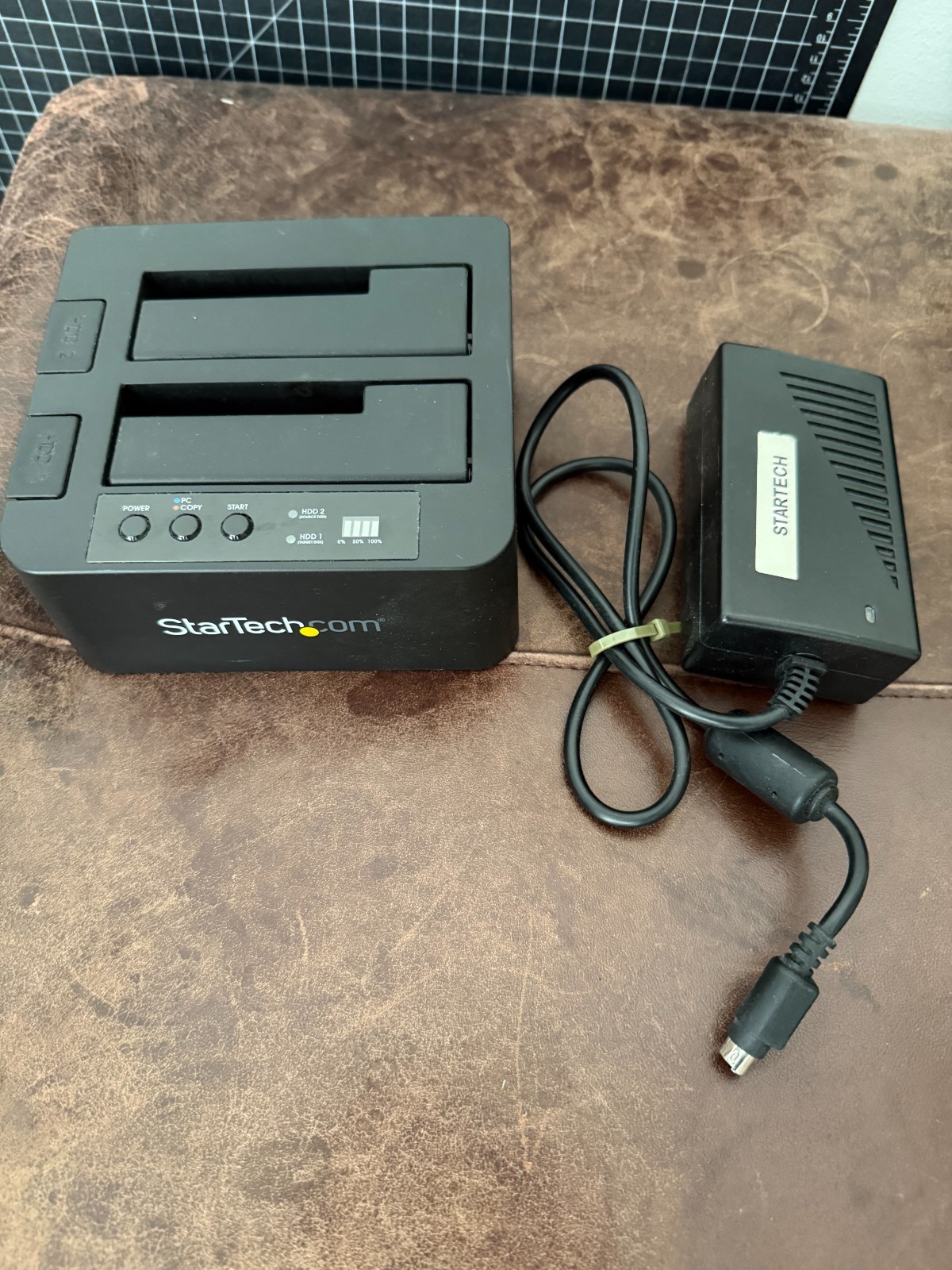 STARTECH.COM DUAL-BAY HARD DRIVE DUPLICATOR DOCKING STATION