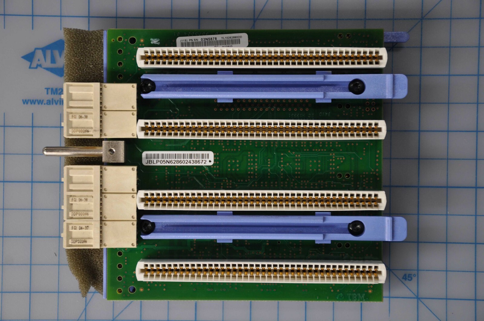 IBM U320 4-Pack Disk Drive Backplane Disk Mirroring, PSseries 03N5878