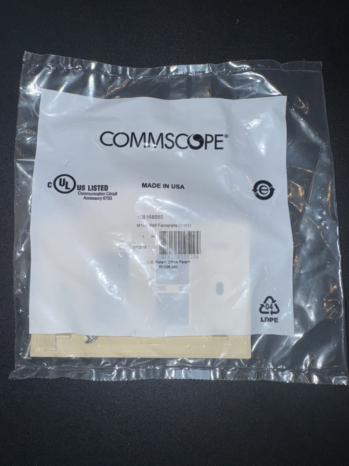COMMSCOPE M14L-246_4 PORT FACEPLATE IVORY