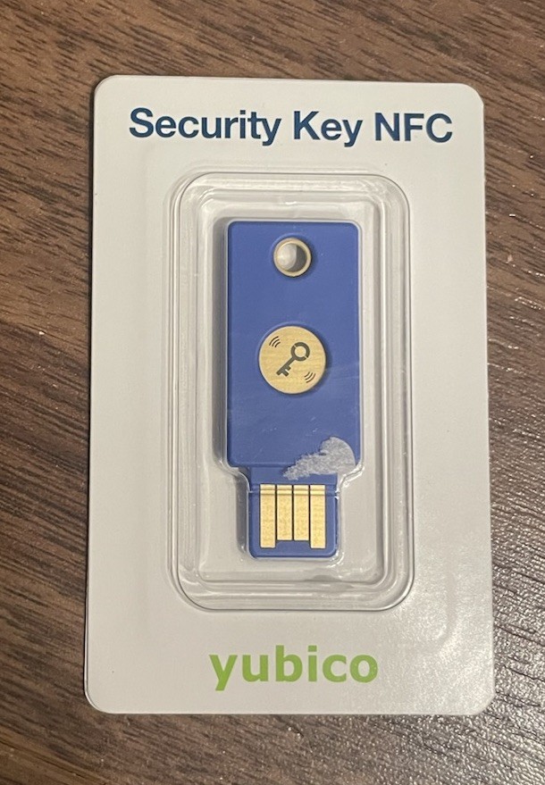 Yubico FIDO Security Key NFC and USB - Two Factor Authentication, Fits USB-A