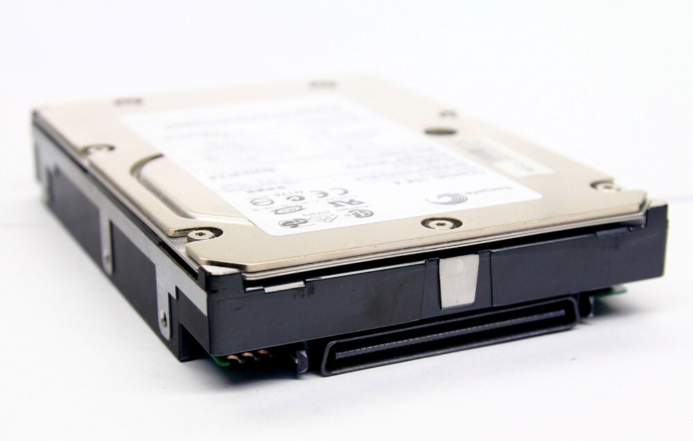 IBM eServer xSeries 36.4GB Ultra320 SCSI 80-Pin 15K 32P0736 24P3729 ST336753LC