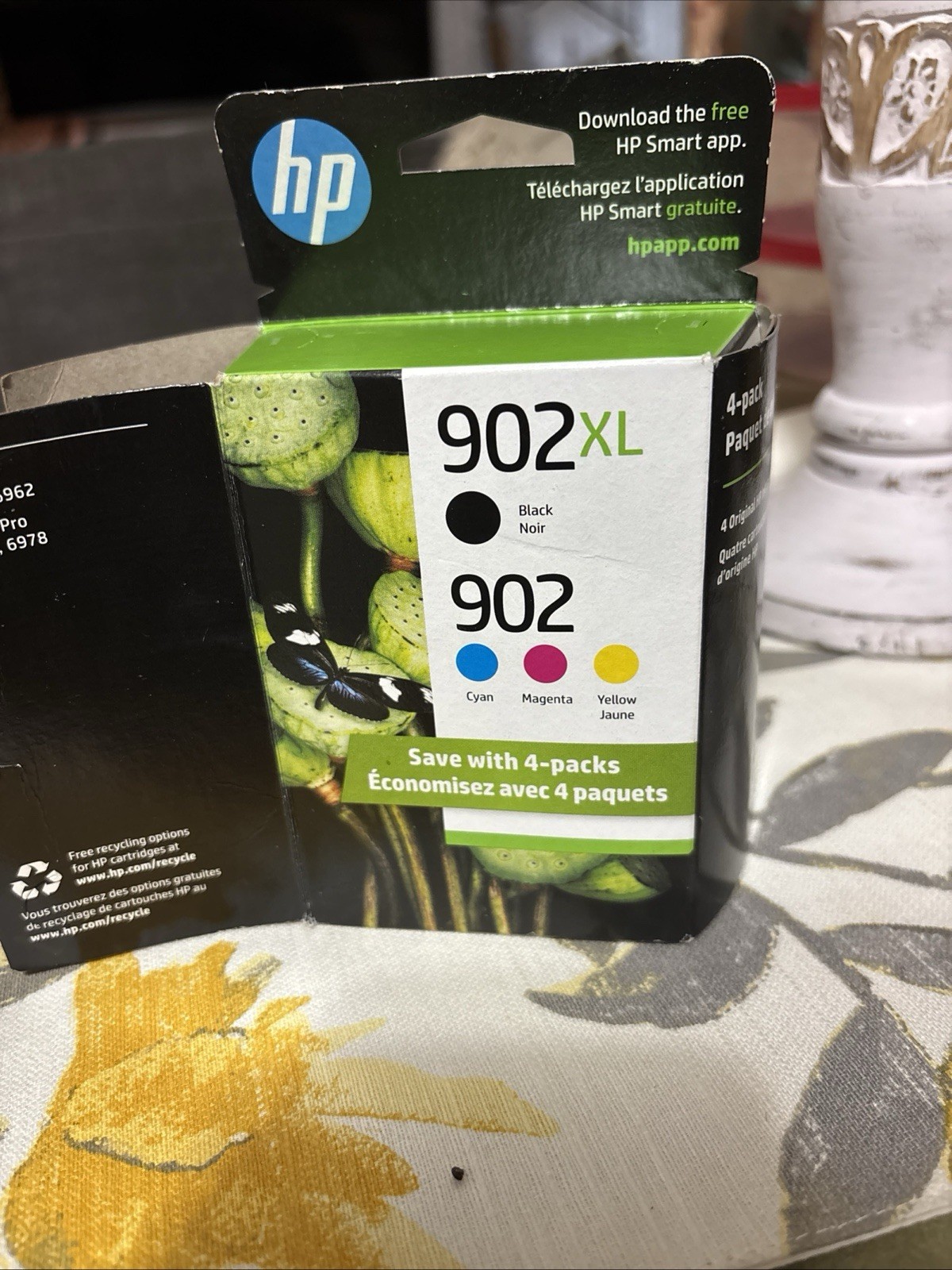 New Genuine HP 902XL HP 902 Regular Color Ink Cartridges 01/2027 missing black