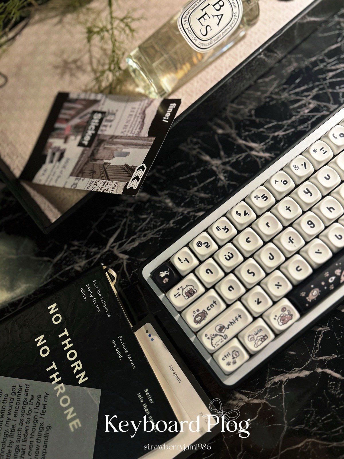 Prebuilt Customized Mechanical Keyboard BUFF65 CREAMY THOCKY BLACK WHITE SET