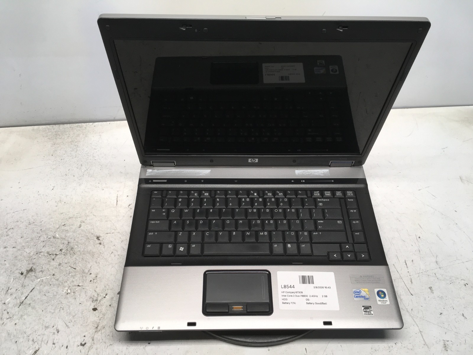 HP Compaq 6730B Intel Core 2 Duo P8600  2.4GHz 2 GB NO HDD