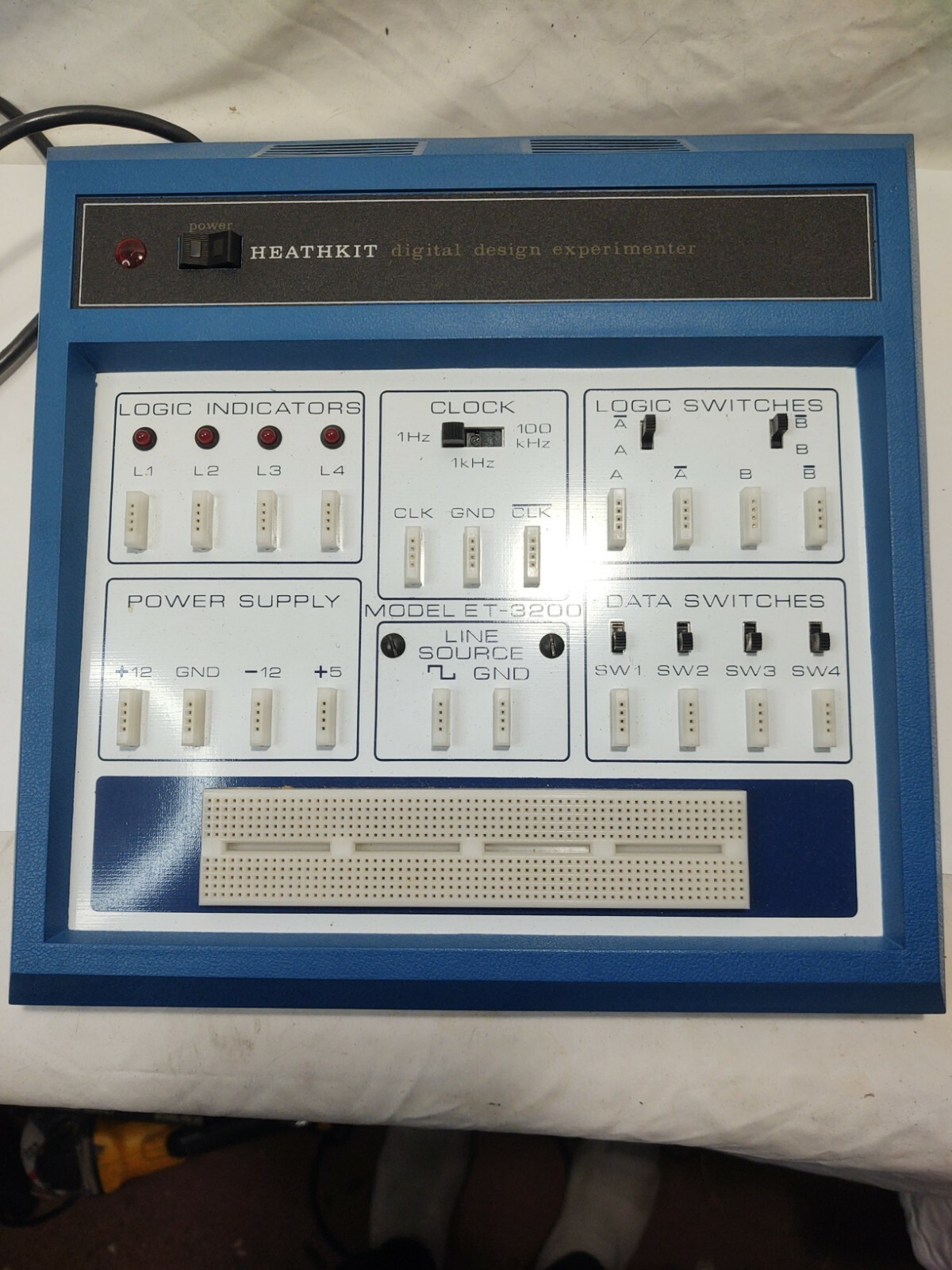 Rare  Heathkit Digital Design Experimenter, appear unused in original boxs.