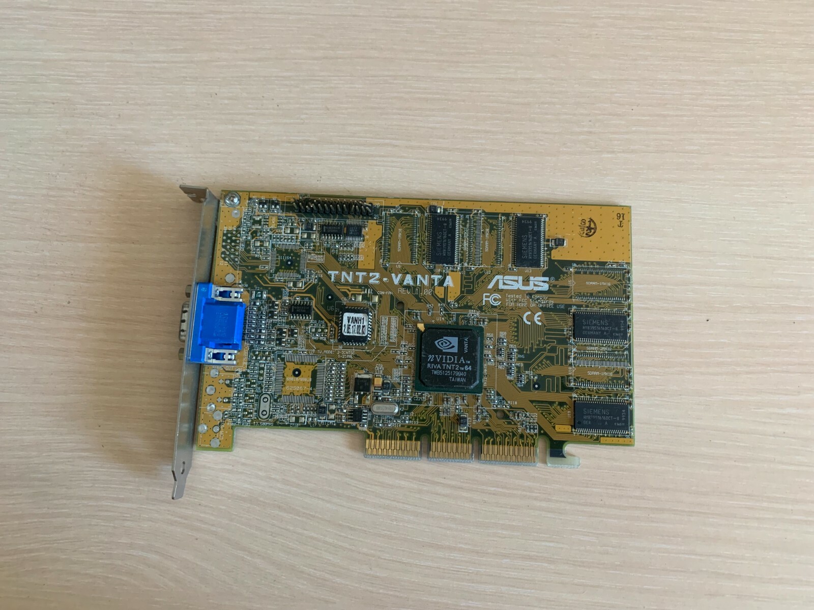 ASUS  TNT2-VANTA  8MB AGP Video Card | 9BCT023065 5184-3942
