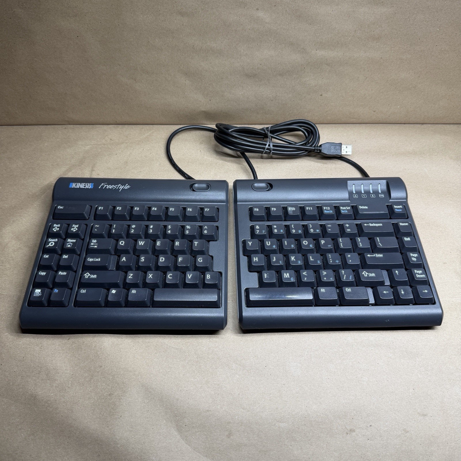 Kinesis Keyboard Freestyle Solo Wired USB KB700 Split Ergonomic Tested Works