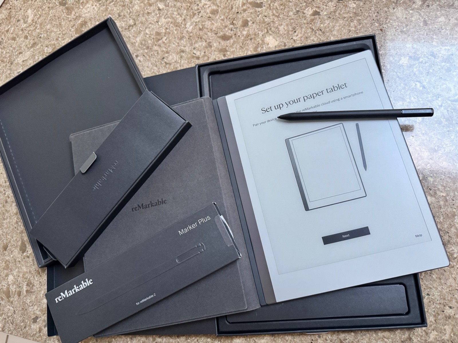 reMarkable2 10.3" Paper Tablet bundled w Marker Plus, Folio Cover,  Original Box