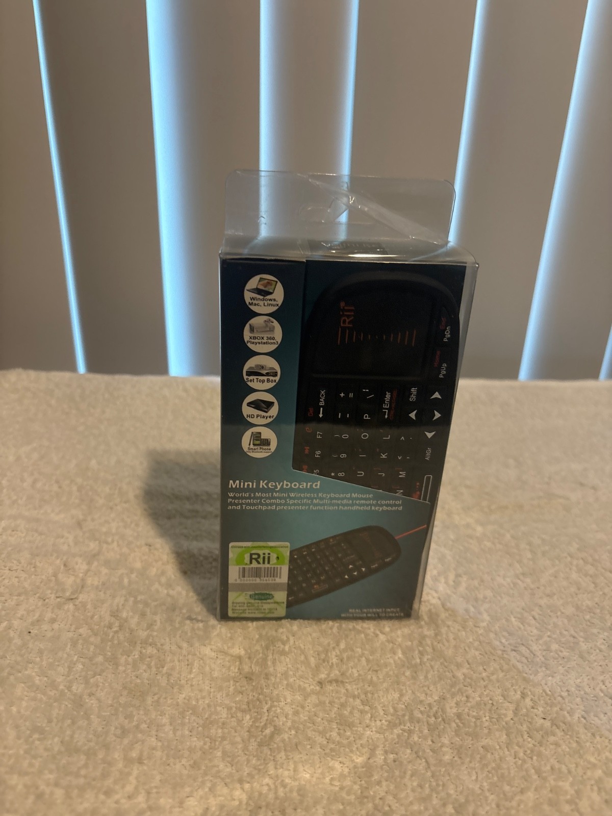 Rii Mini i10 Compact 3 in 1 Wireless Handheld Keyboard Built In Touchpad