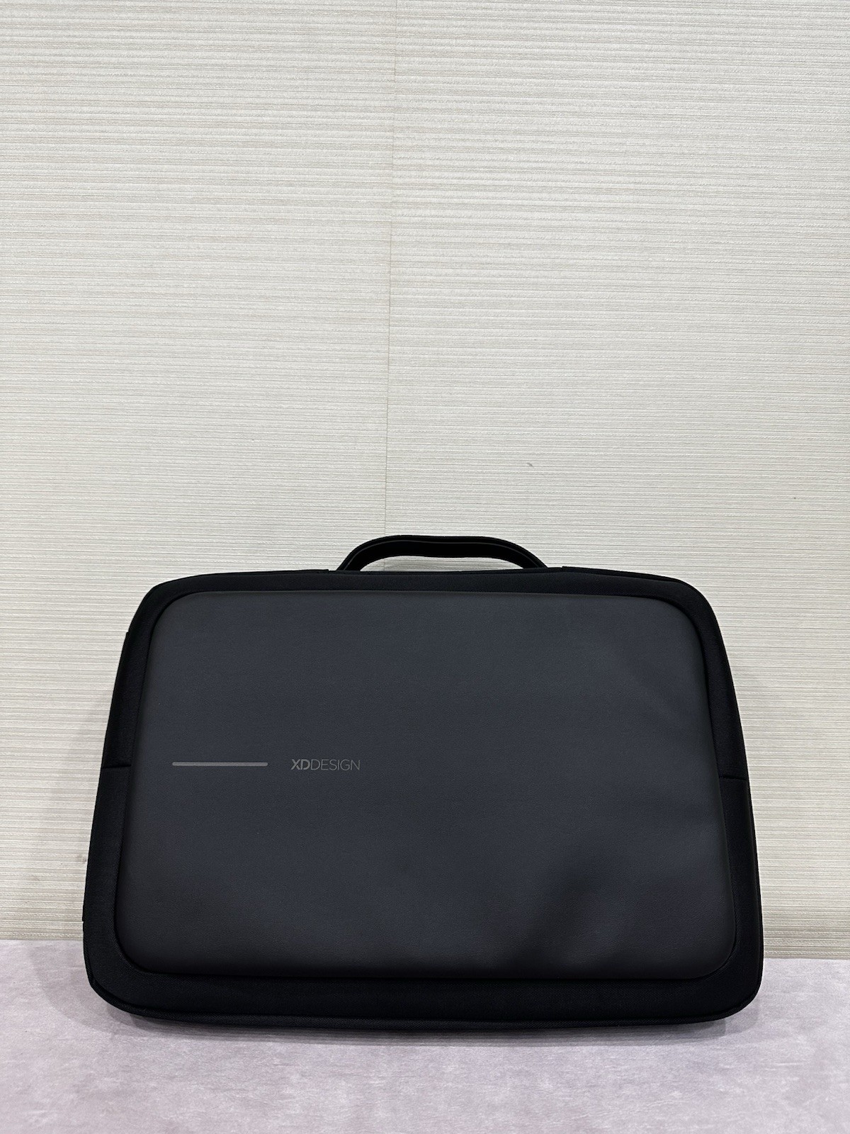 XDDesign Bobby Bizz 10 L Anti Theft Laptop Backpack with Padded 15.6" Sleeve