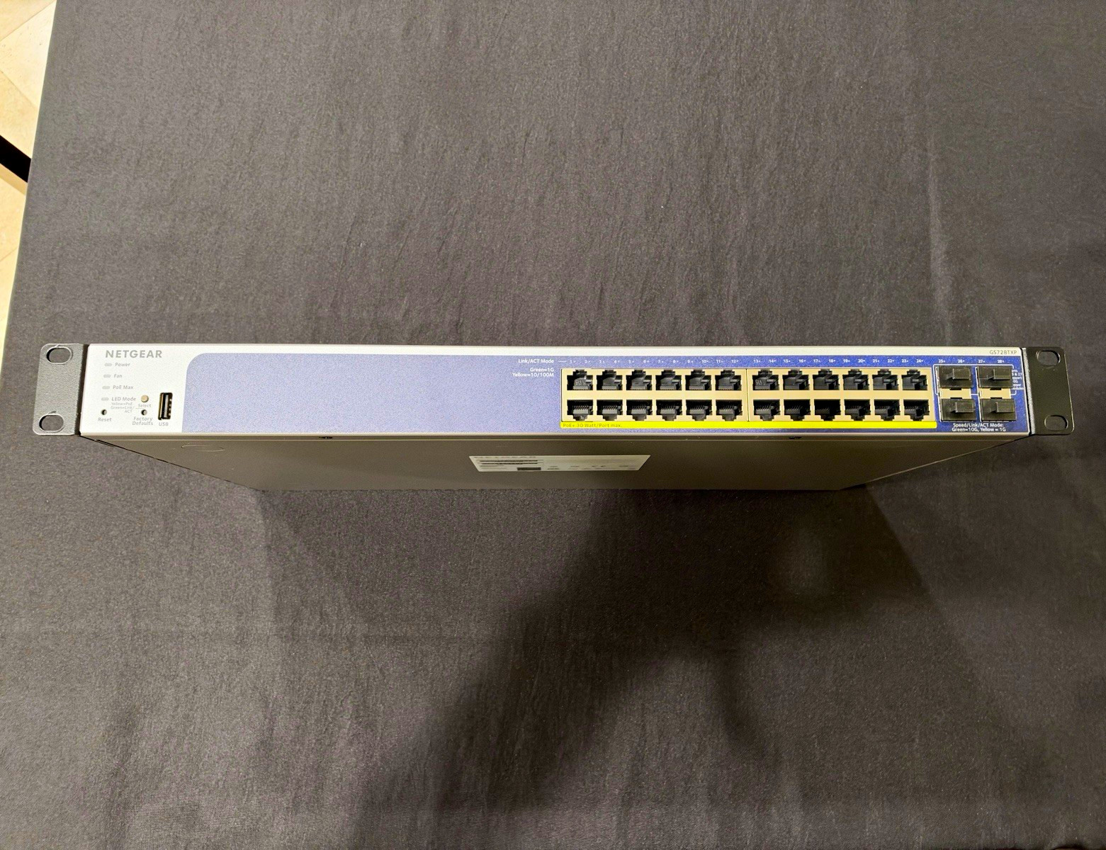 NETGEAR ProSAFE GS728TXPv3 24-Port Managed Gigabit Rackmount Switch SFP+